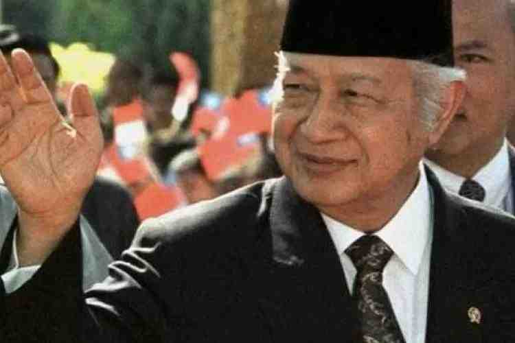 Soeharto Diusulkan Jadi Pahlawan Nasional, Fadli Zon: Sudah Penuhi Seluruh Syarat