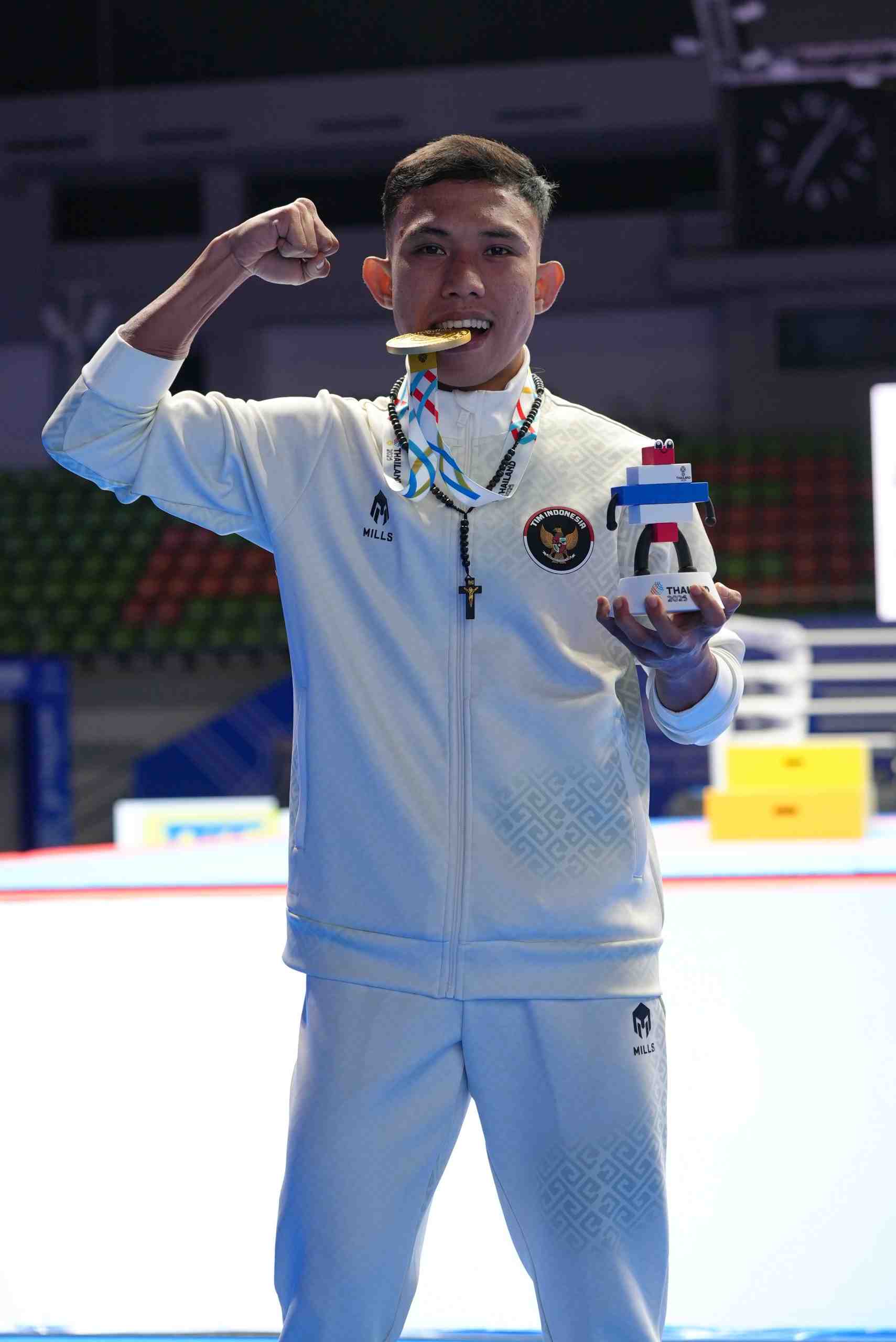 Jefri Sumbang Satu-satunya Emas Kickboxing Indonesia di SEA Games 2025