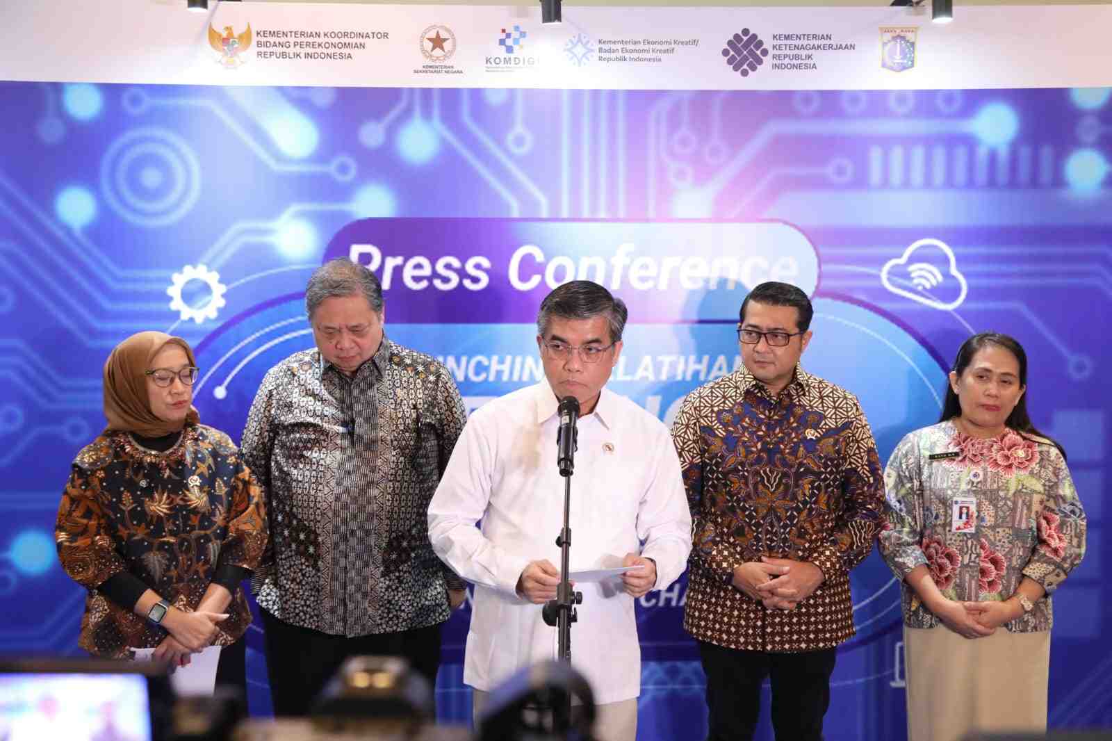 Menaker Imbau Perusahaan Terapkan WFA 29-31 Desember 2025 untuk Dukung Kelancaran Libur Nataru