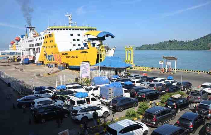 Tol dan Penyeberangan Lancar, Cuaca Mendukung Penerbangan di Nataru 2025