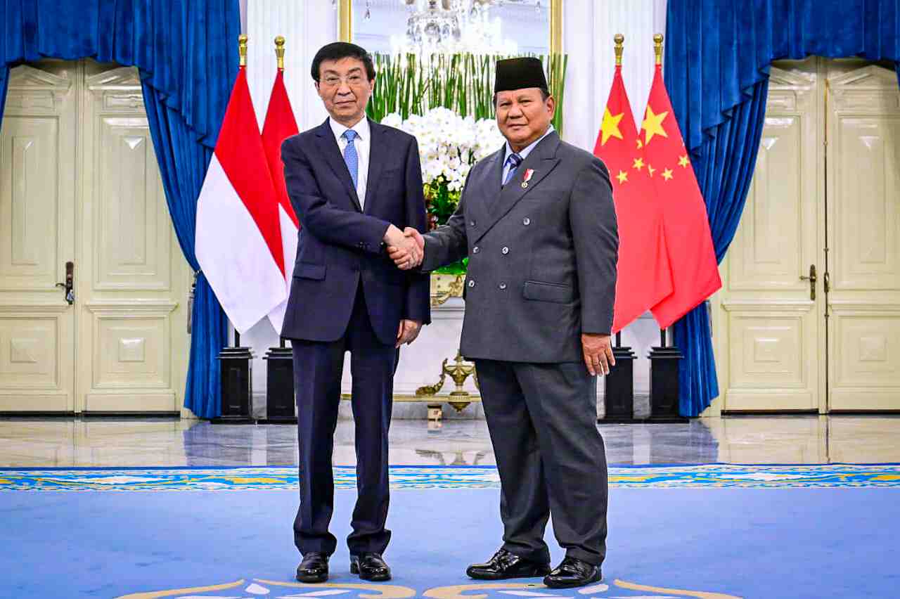 Presiden Prabowo Terima Kunjungan Kehormatan Ketua MPR RRT Wang Huning di Istana Merdeka