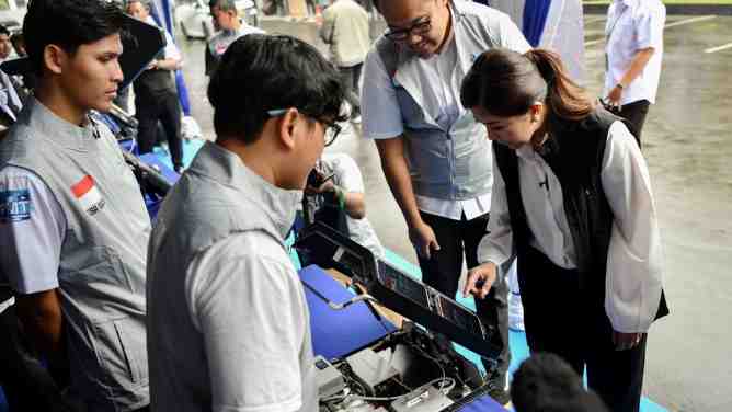 [Siaran Pers] Jaga Konektivitas Selama Nataru, Kemkomdigi Siagakan 255 Posko Monitoring Nasional