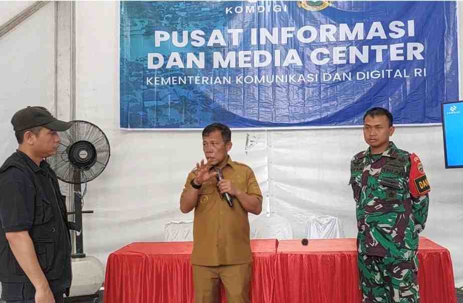 [Siaran Pers] Pemkab Tapteng Percepat Pemulihan Dampak Bencana, Listrik Menyala Pekan Ini