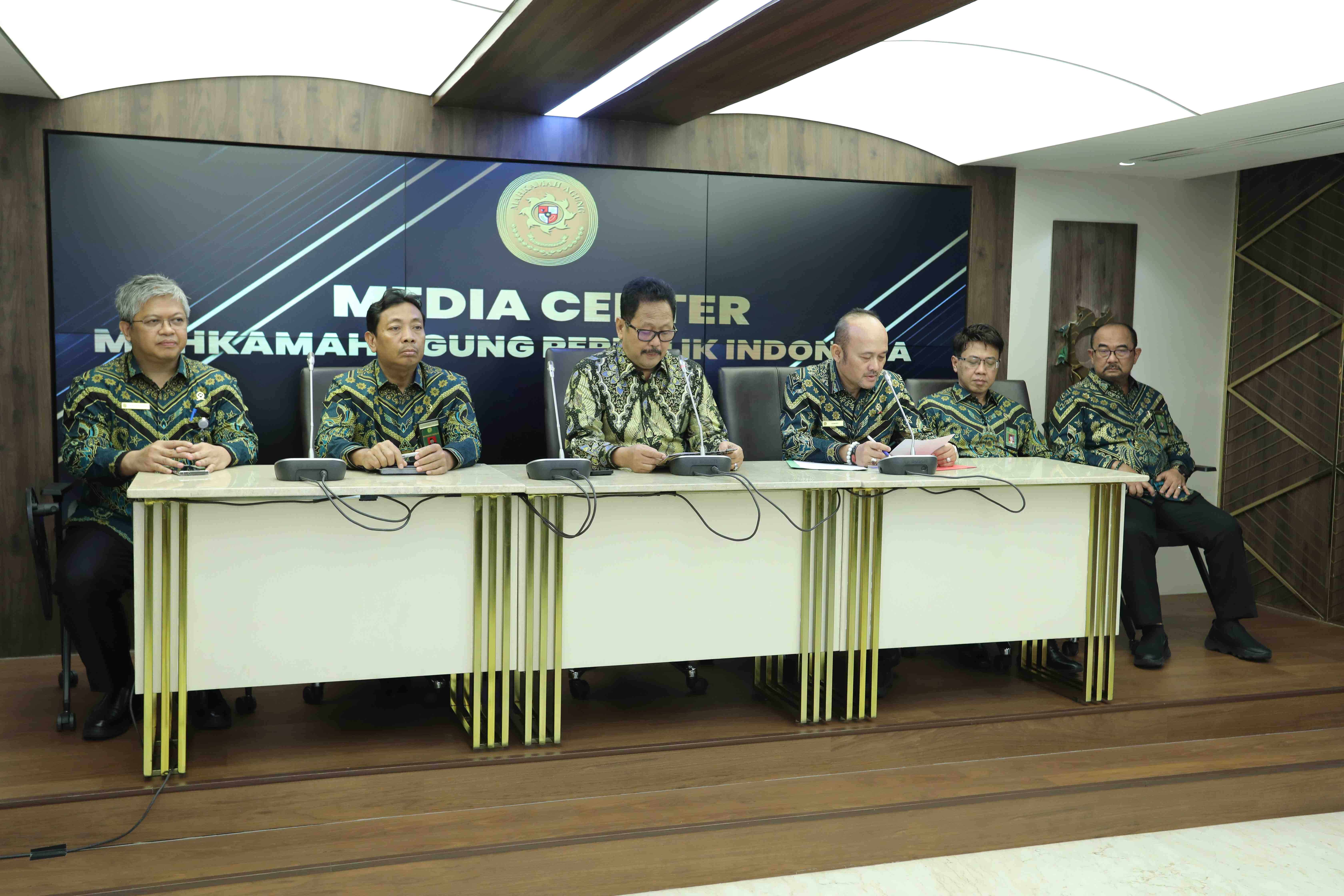Penyesuaian Tunjangan Hakim Ad Hoc Masuk Tahap Pembahasan