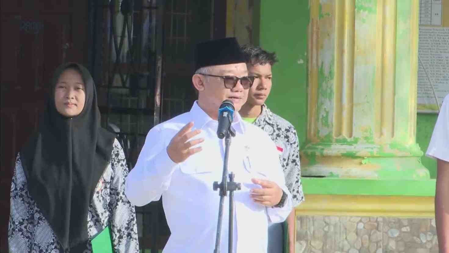 Mendikdasmen Pastikan Hak Belajar Murid Pascabanjir Aceh Tamiang Tetap Terpenuhi