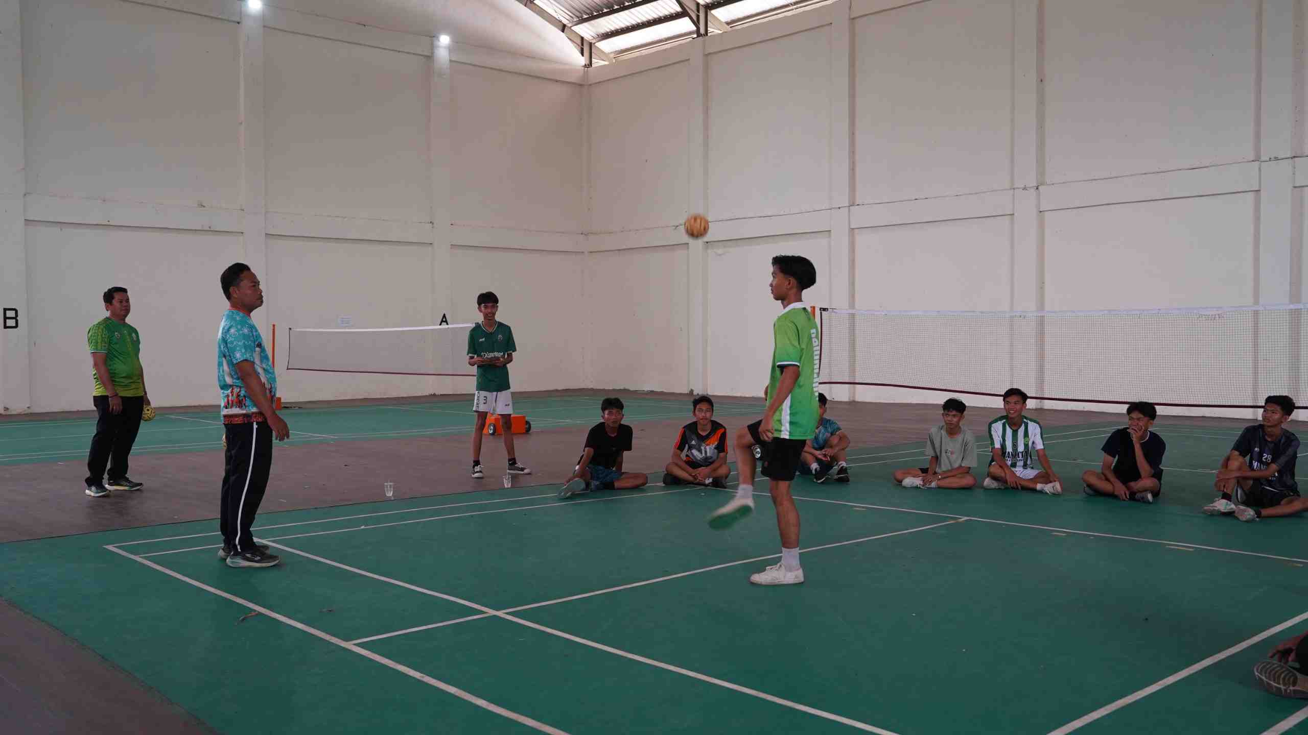 Disporapar Balangan Jaring Atlet Sepak Takraw Menuju POPDA Kalsel 2026