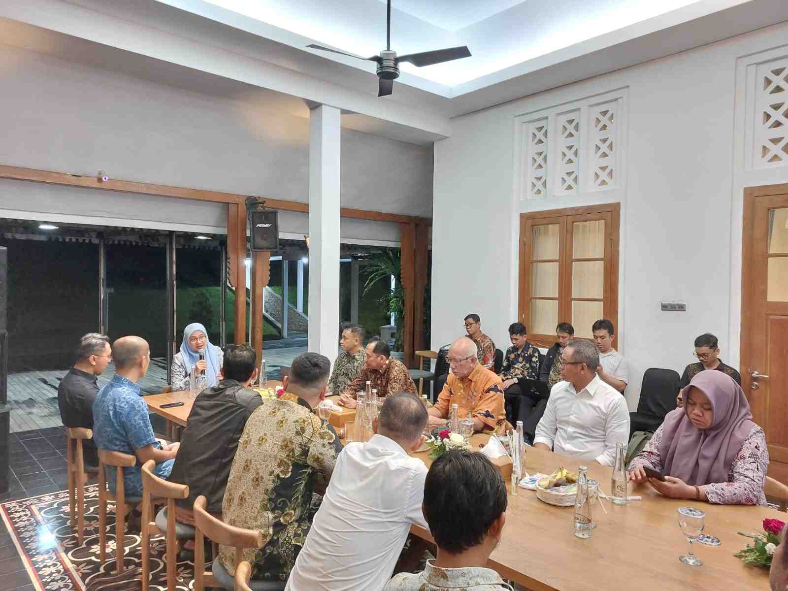 Pemkab Banyuwangi Padukan Perlinsos dan Pemberdayaan untuk Tekan Kemiskinan