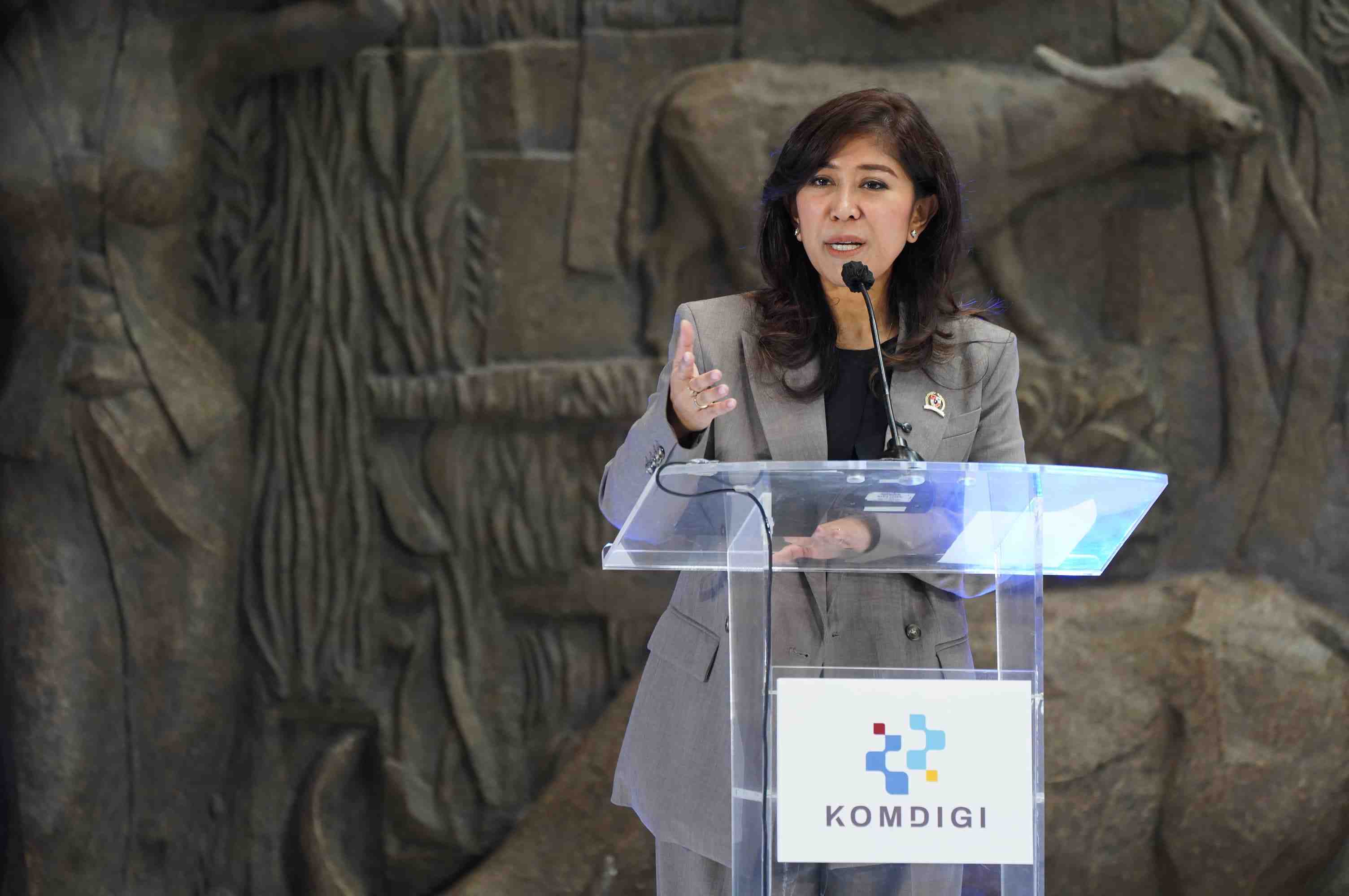 [Siaran Pers] Layanan Publik Makin Tertib dan Responsif, Kemkomdigi Masuk 4 Besar Nasional