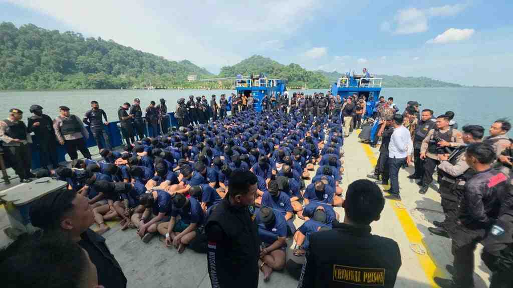 Ditjen Pas Pindahkan 241 Warga Binaan High Risk ke Nusakambangan 