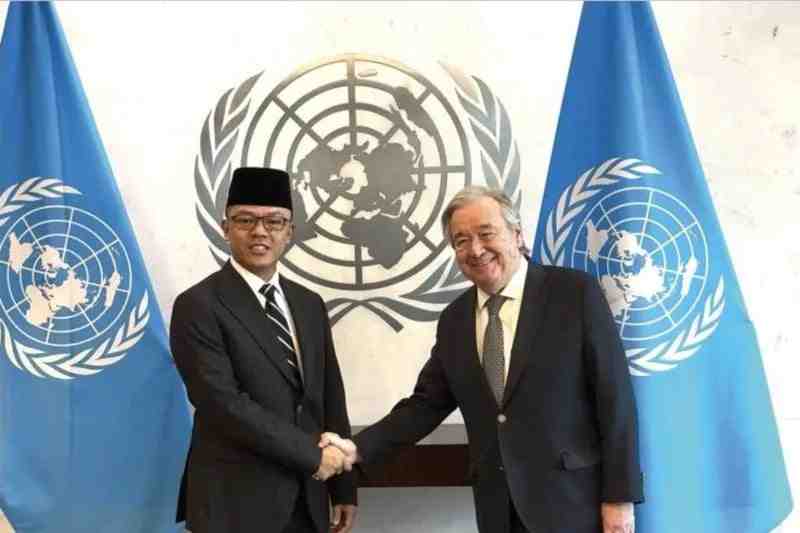 Menlu RI Bahas Solusi Dua Negara dan Agenda Board of Peace