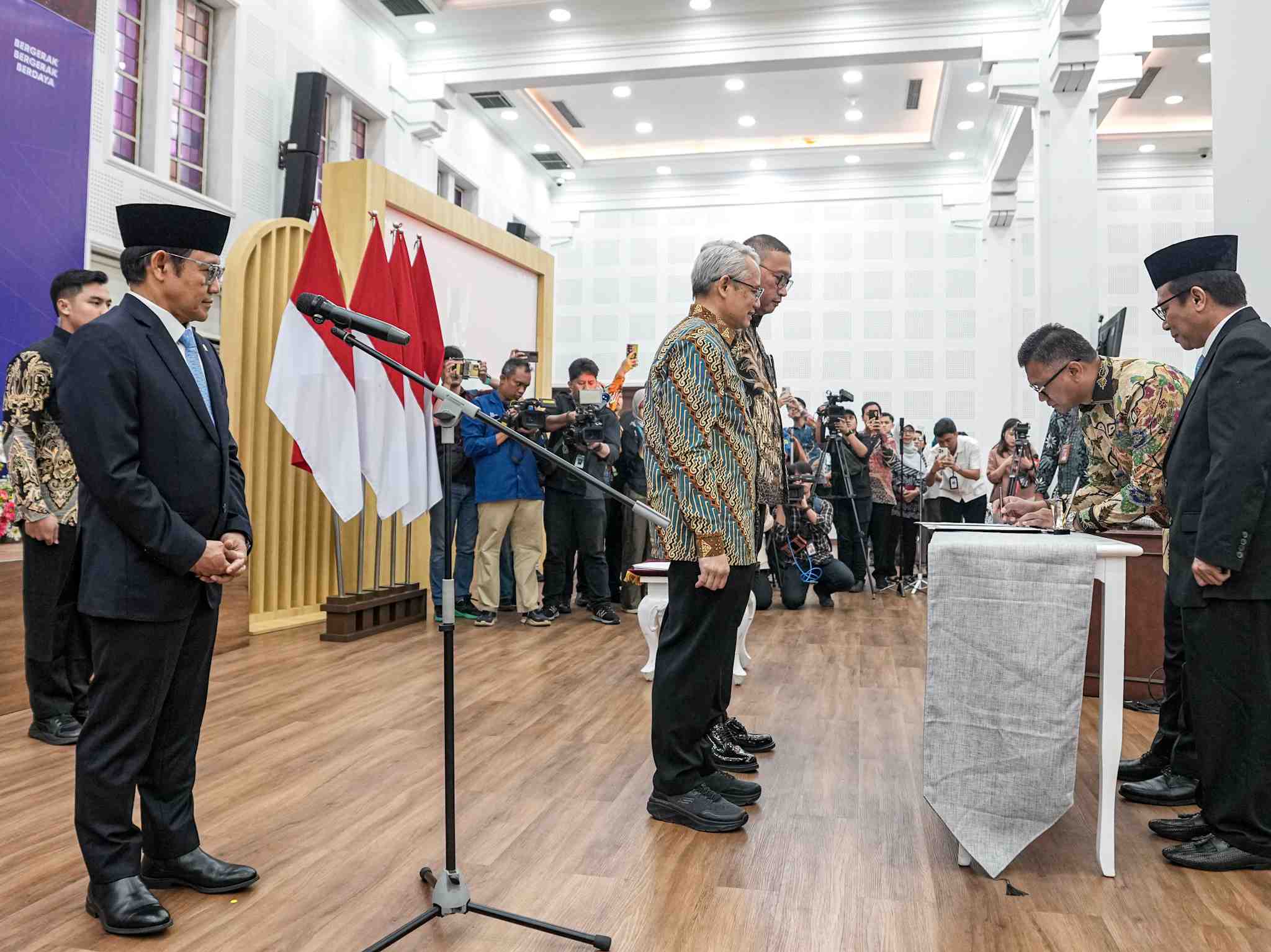 Pemerintah Tetapkan Direksi dan Dewan Pengawas Baru BPJS 2026-2031