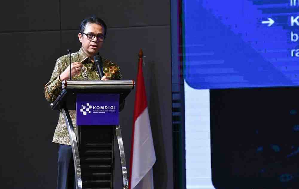 Wamenkomdigi: Ancaman Jurnalisme Bukan AI, tetapi Ekstraksi Nilai Tanpa Imbal Balik