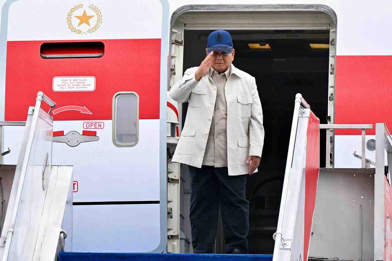 Pakai Garuda Indonesia, Presiden Prabowo Bertolak ke Washington DC Bertemu Trump