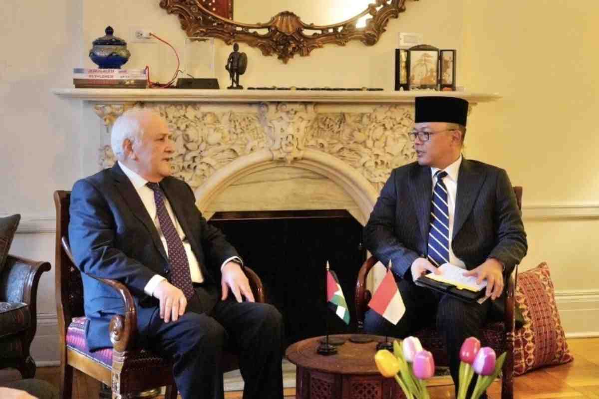 Indonesia Tawarkan Mediasi Konflik Iran dengan AS-Israel