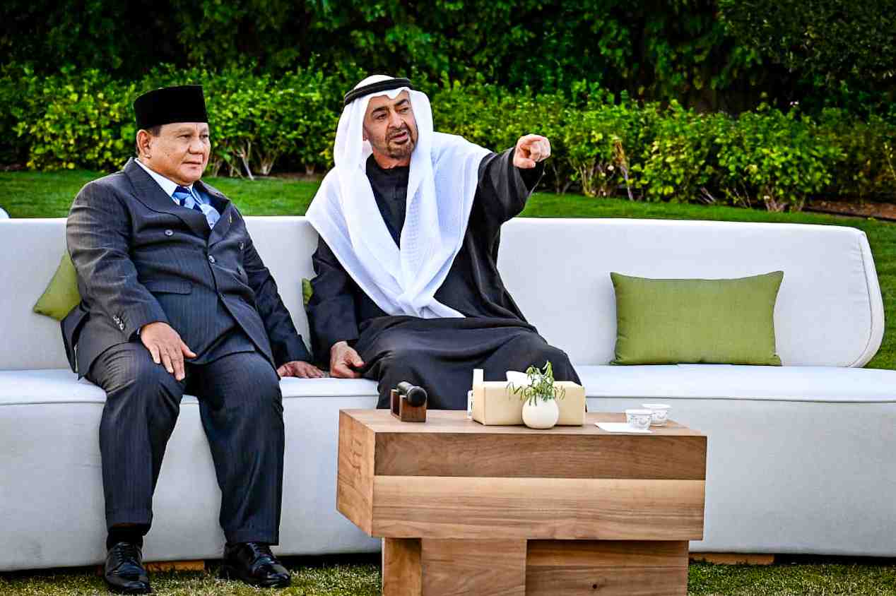 Seskab Teddy: Hasil Pertemuan Presiden Prabowo dan Presiden MBZ, PEA Siap Tingkatkan Investasi di Indonesia
