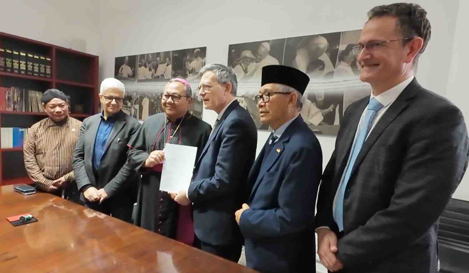 Vatikan Resmi Gunakan Bahasa Indonesia, Perkuat Jembatan Komunikasi Umat Katolik