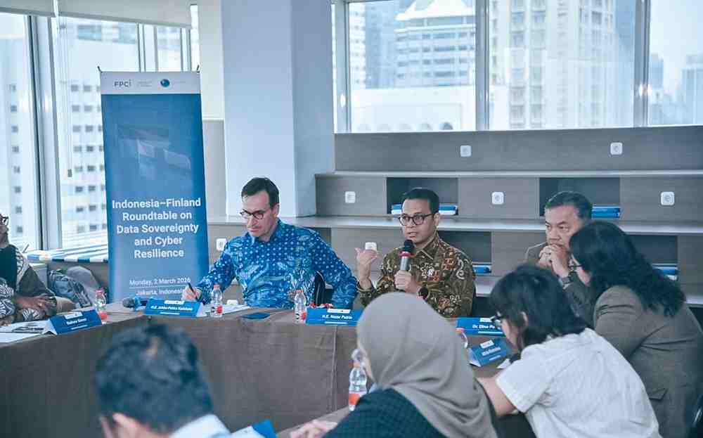 Data Warga Indonesia Jadi Bahan Baku AI Global, Wamen Nezar Tekankan Kedaulatan Digital