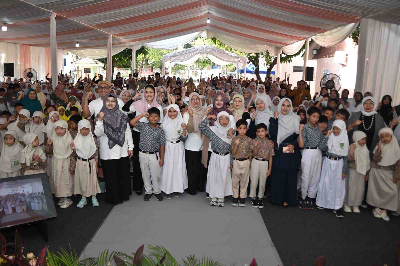 Hadapi Kecanduan Internet pada Anak, Kemendikdasmen Dorong Gerakan #SatuJamBerkualitas