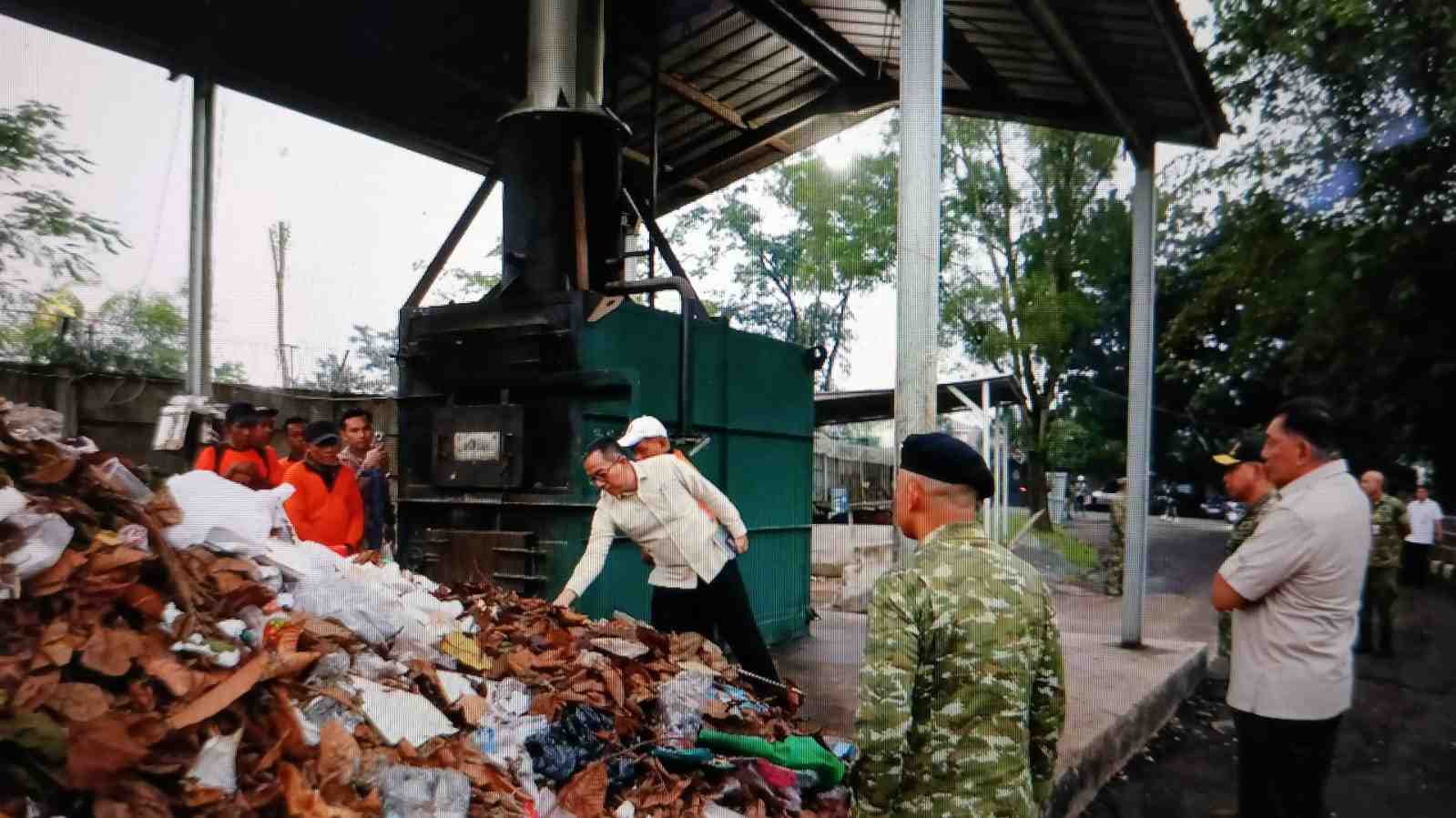 Pemerintah Perkuat Kolaborasi Teknologi Pengolahan Sampah, Tinjau Fasilitas TNI