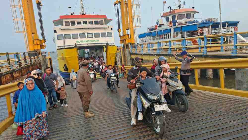 Arus Penyeberangan ke Rupat Ramai, Trip Tambahan Disiapkan