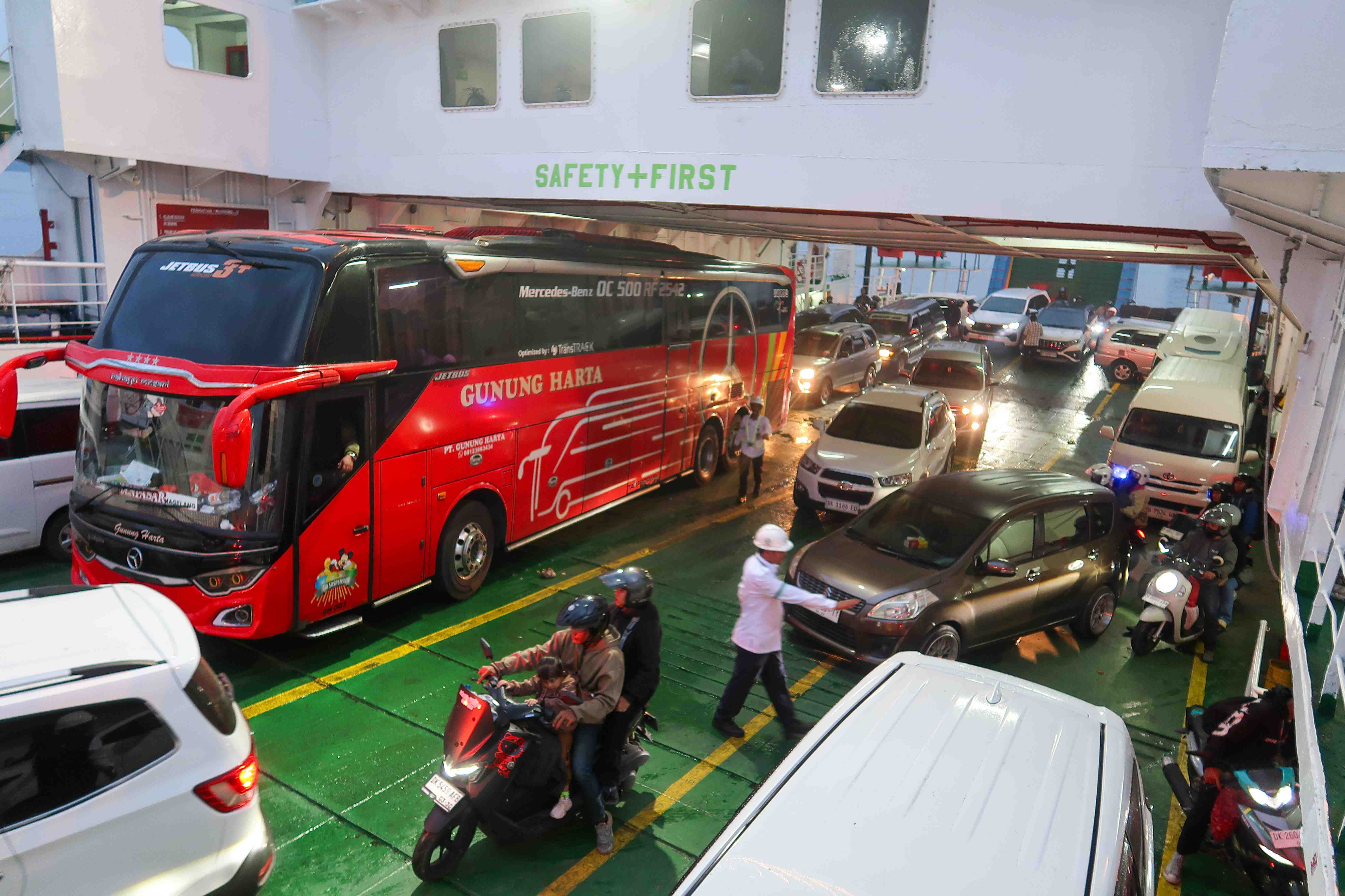 Antisipasi Lonjakan Arus Balik, Kemenhub Imbau Pemudik Atur Waktu Perjalanan Ketapang-Gilimanuk