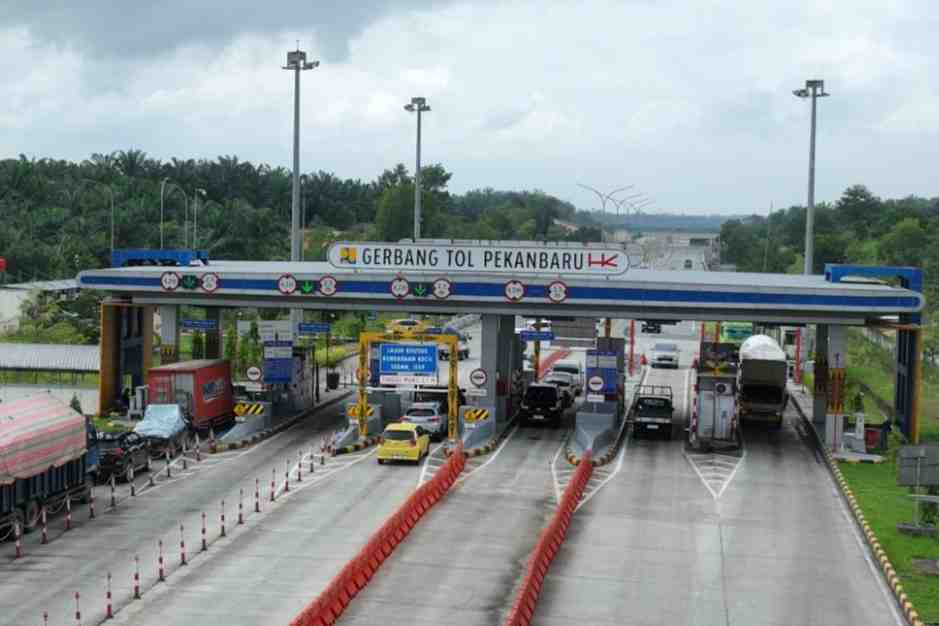 Tol Pekanbaru-Dumai Terapkan Pembatasan Kendaraan Logistik untuk Kelancaran Mudik