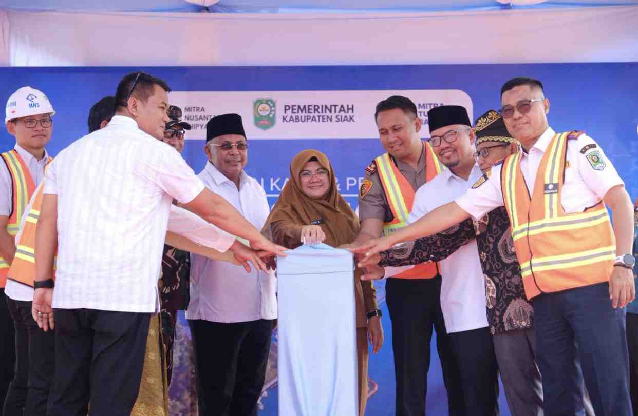 Bupati Siak Resmikan Galangan Kapal Terpadu di KITB