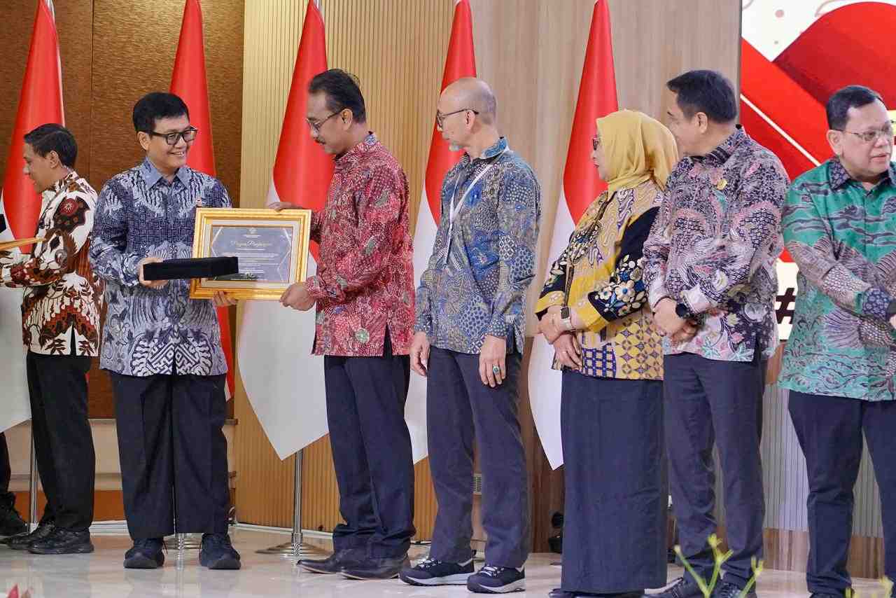 Kementerian ATR/BPN Raih Penghargaan, Berhasil Tindaklanjuti RHP BPK RI 90,8 persen
