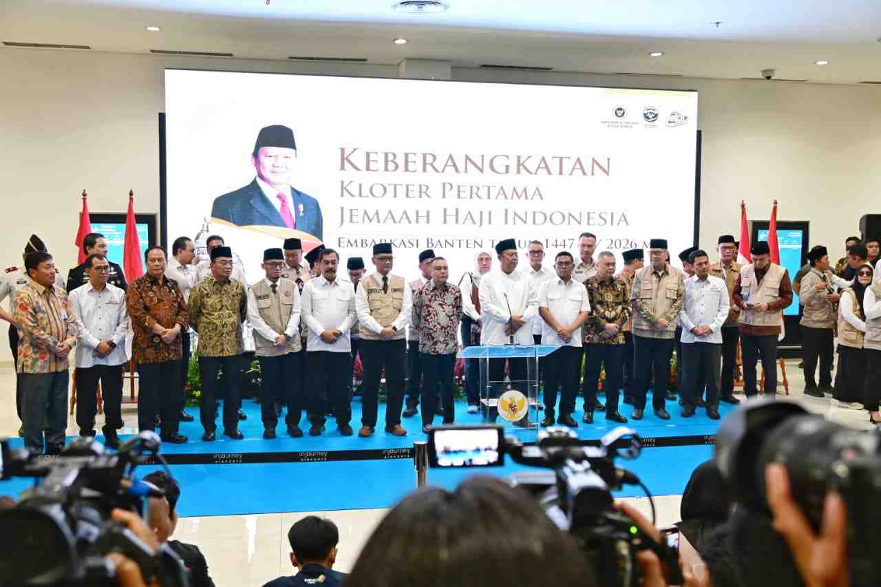 Menhub Lepas Kloter Perdana Haji 2026, Terminal 2F Soetta Siap Layani Jemaah