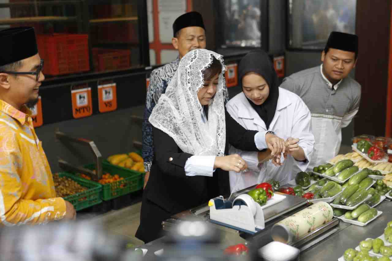 [Siaran Pers] Menkomdigi: Digitalisasi Pastikan Program MBG Efisien dan Tepat Sasaran
