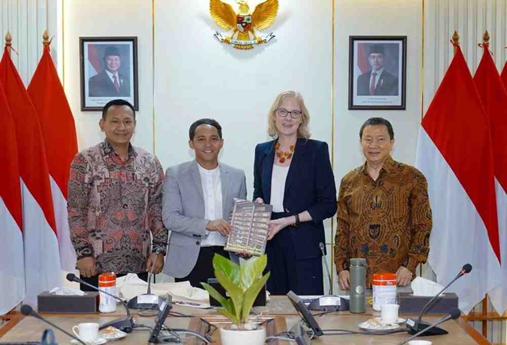 Kemenhut dan Ford Foundation Perkuat Kerja Sama Pengakuan Hutan Adat
