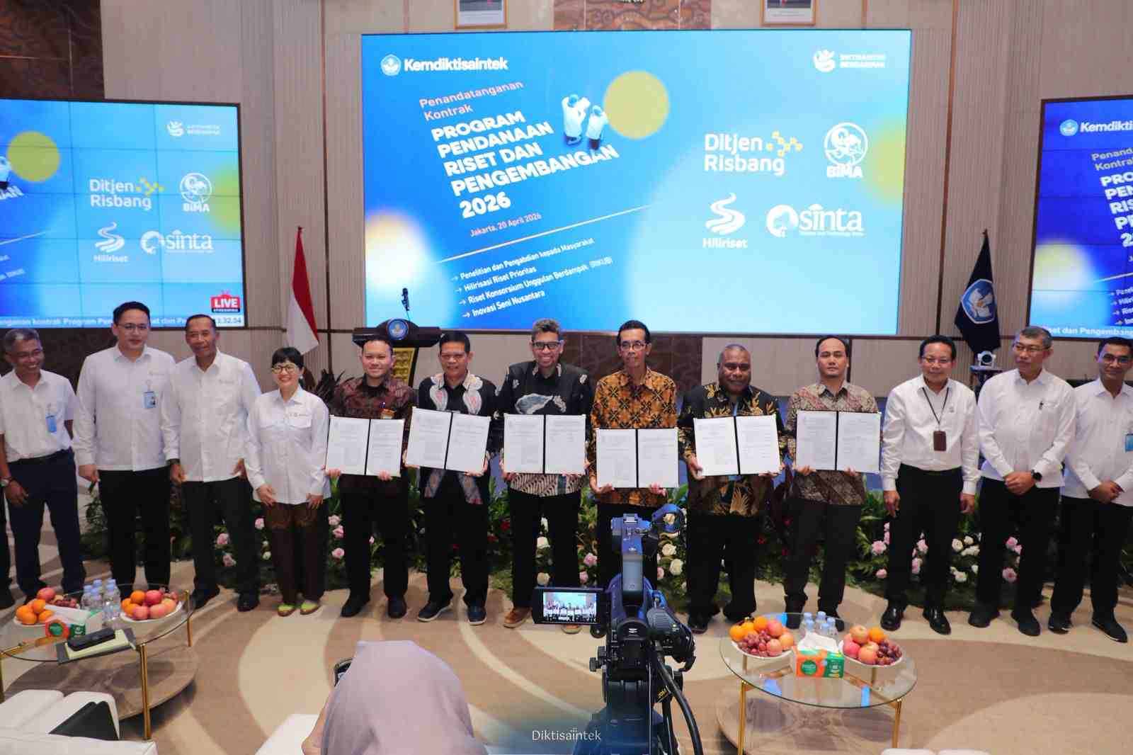 Kemdiktisaintek Teken Kontrak 18.215 Riset 2026, Dorong Hilirisasi dan Dampak Nyata
