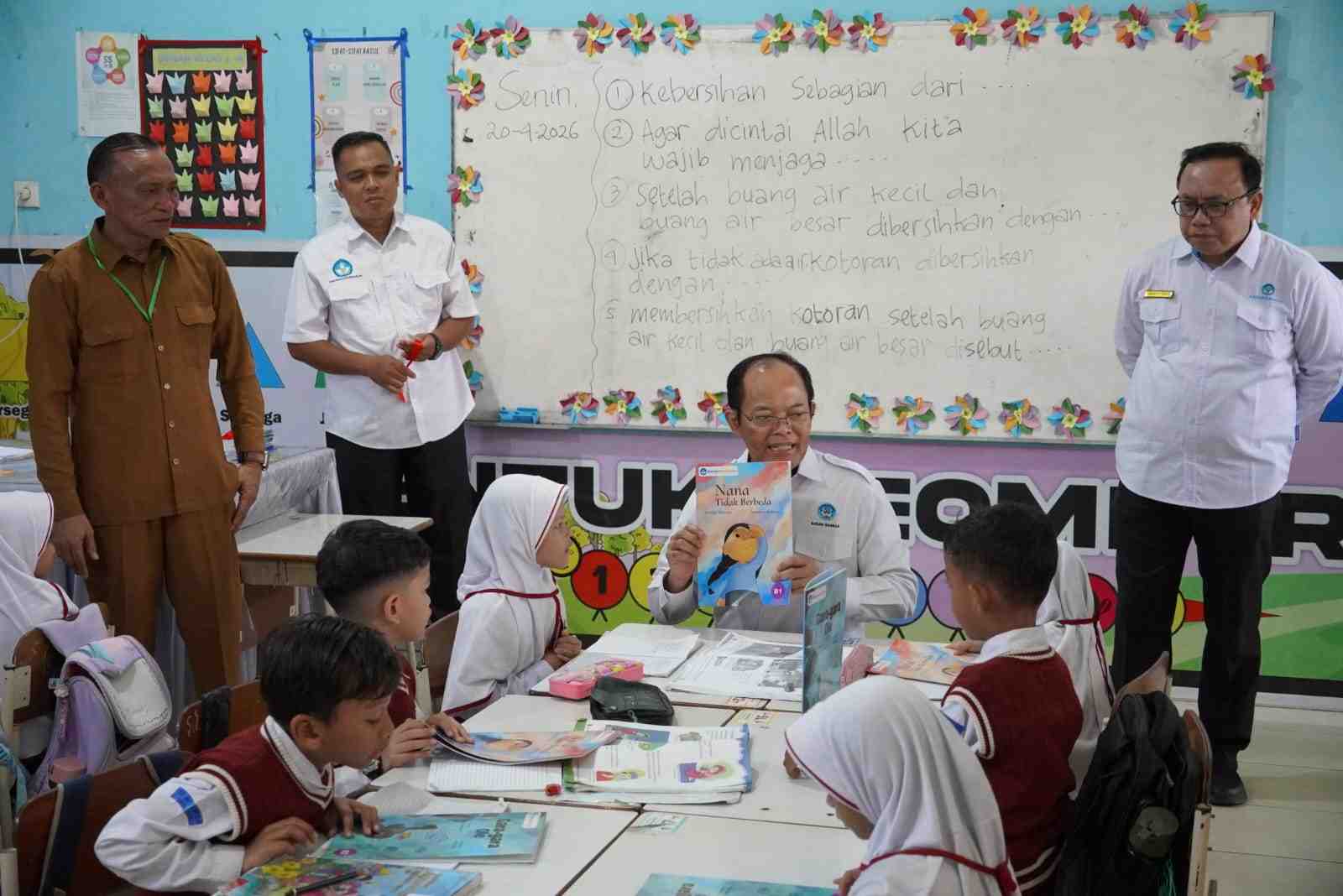 Buku Bermutu Dongkrak Literasi, Perpustakaan SD di Banda Aceh Dipadati Murid