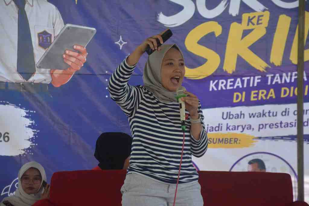 Bunda Literasi Batang Ajak Pelajar Manfaatkan Teknologi dengan Bijak dan Baik