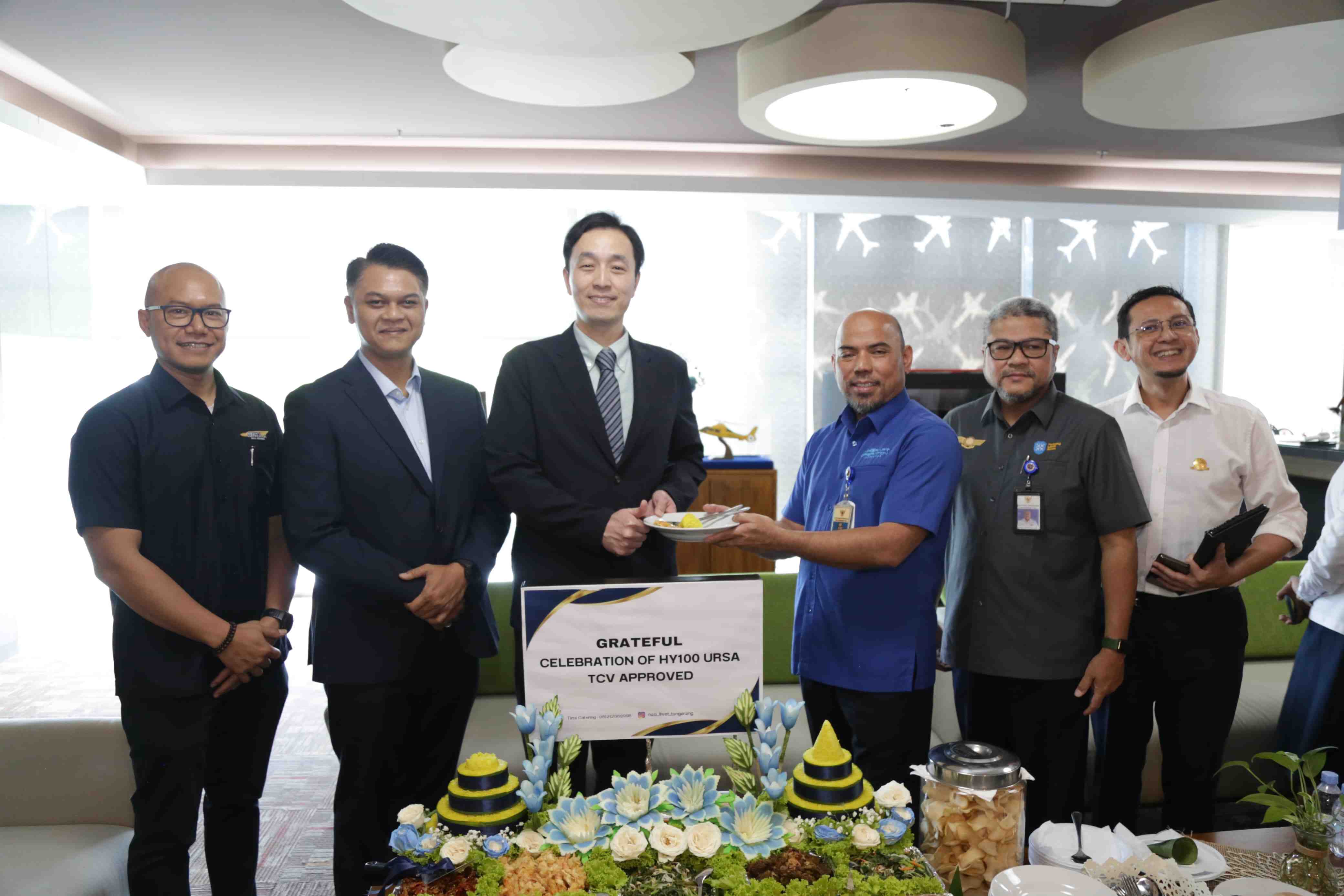 Kemenhub Sertifikasi Drone Kargo HY100 Perkuat Inovasi Penerbangan Nasional
