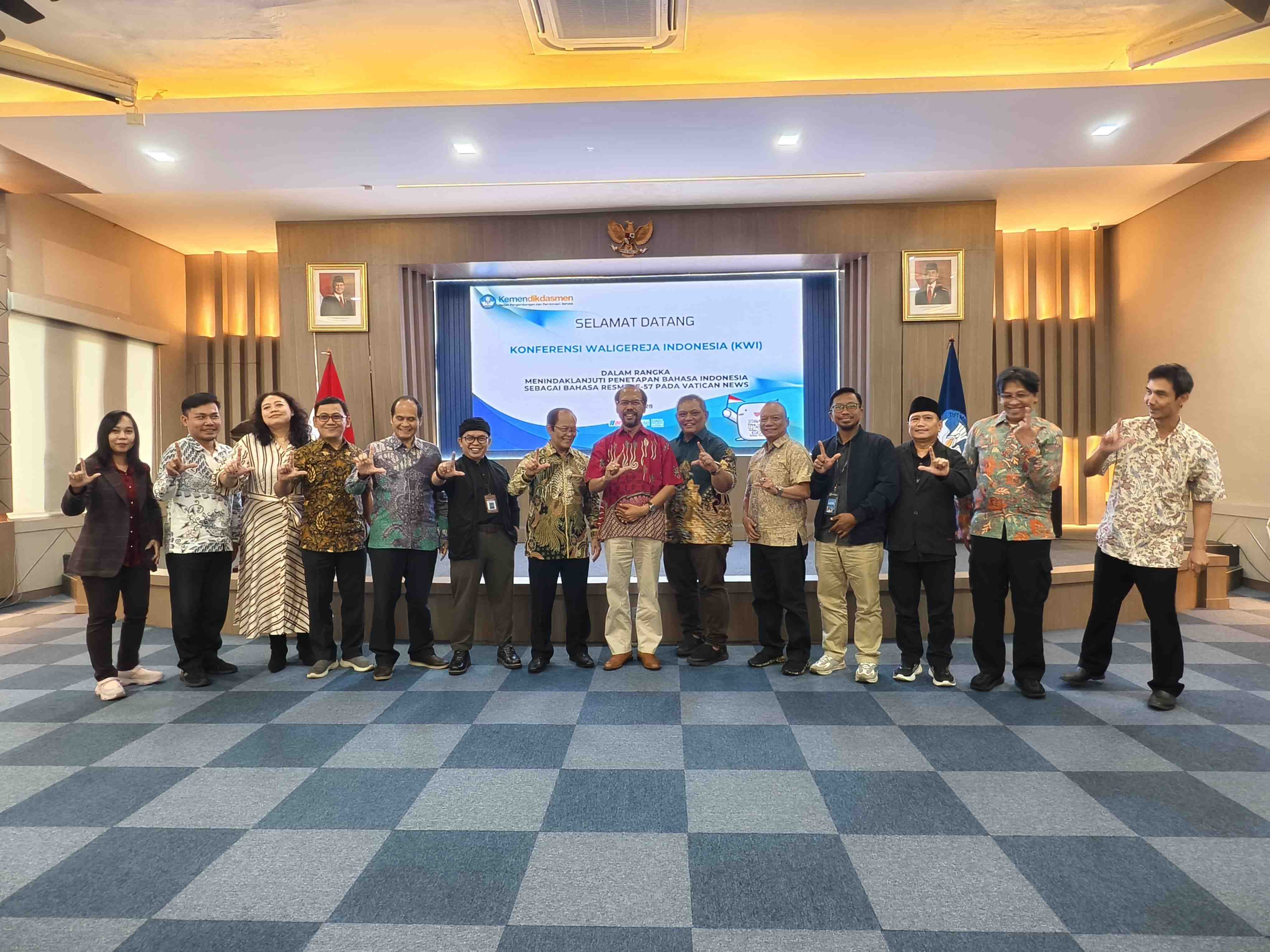 Badan Bahasa Harap Paus Gunakan Bahasa Indonesia di Vatikan