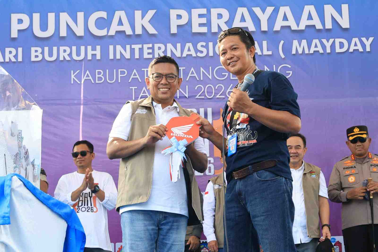 Gubernur Banten Ajak Buruh dan Pengusaha Perkuat Harmoni