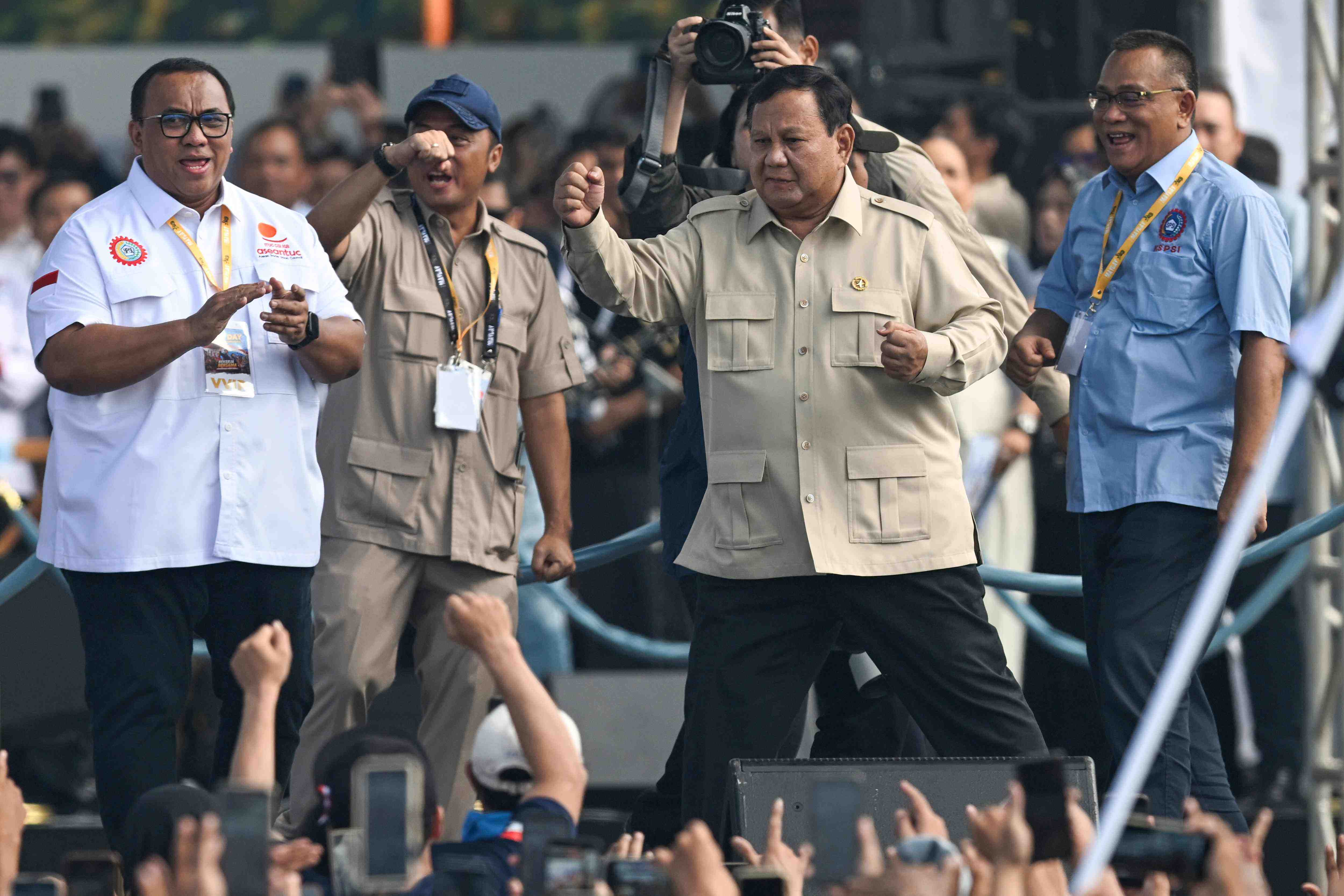 Buruh Gelar Aksi May Day dan Audiensi ke DPR