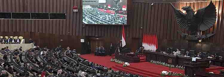 Baleg DPR Laporkan Perubahan Kedua Prolegnas 2026 dalam Rapat Paripurna