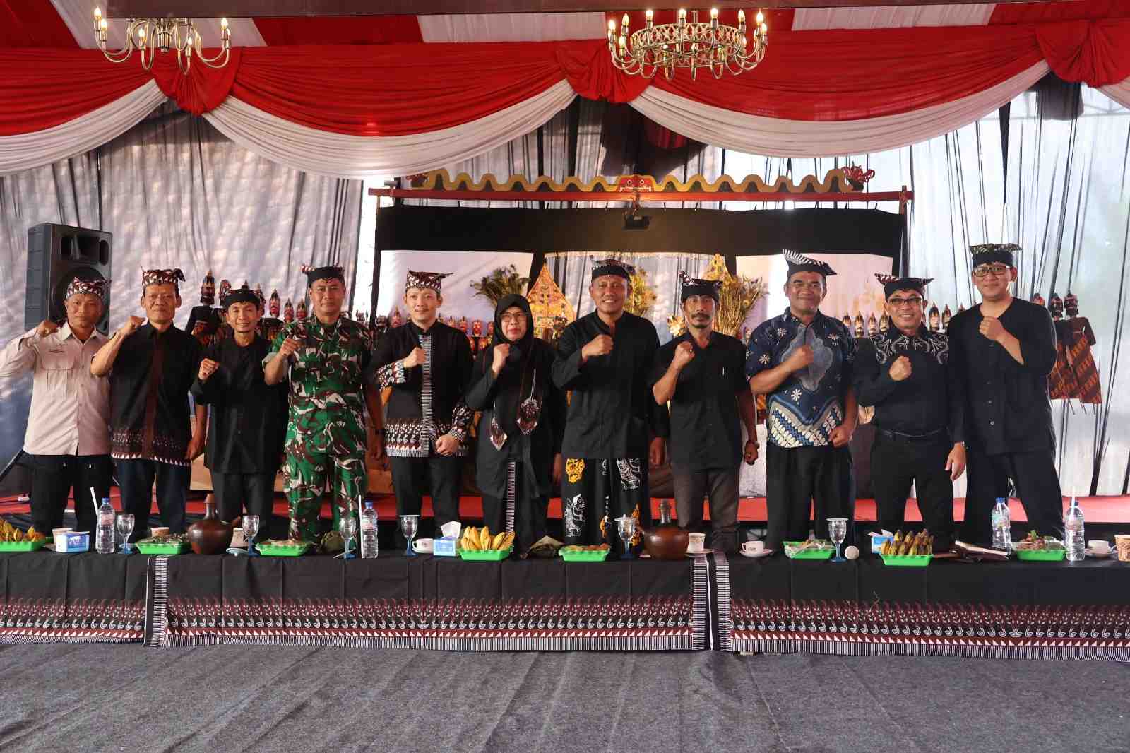 Ngangsu Kawruh Samin Ungkap Nilai-Nilai Luhur Sedulur Sikep yang Tetap Bertahan