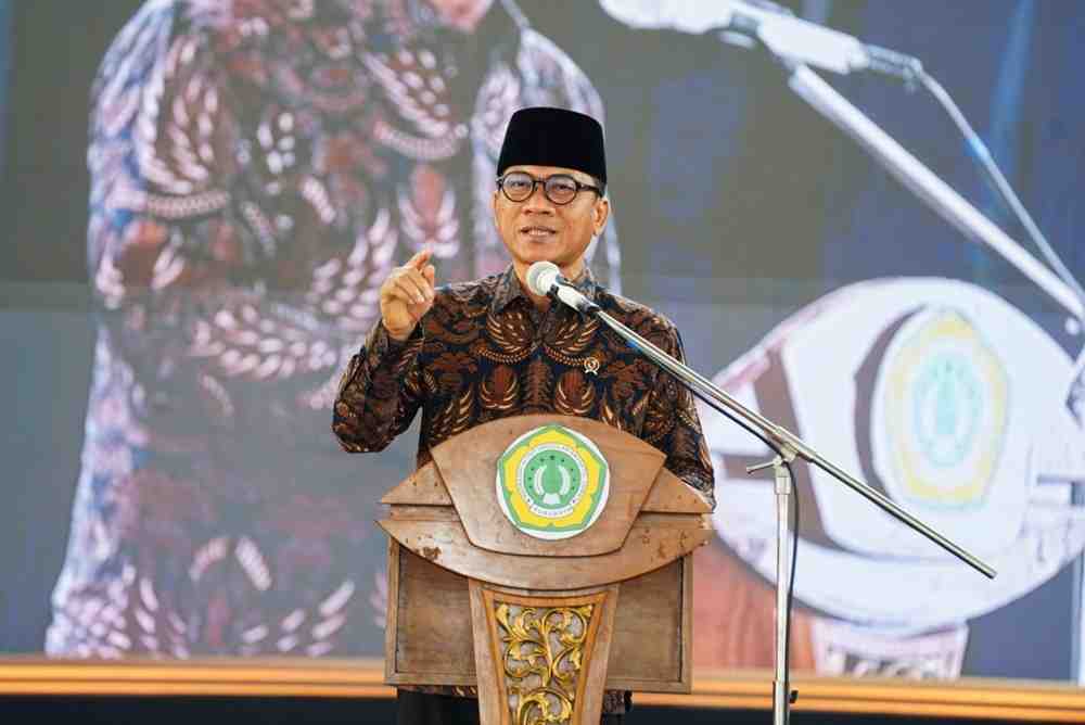 Mendes PDT Sebut Pesantren Jadi Pilar Utama Pembentuk Karakter Masyarakat Desa