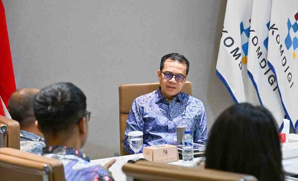 Wamen Nezar: Literasi Digital Kini Fokus pada AI dan Perangi Hoaks