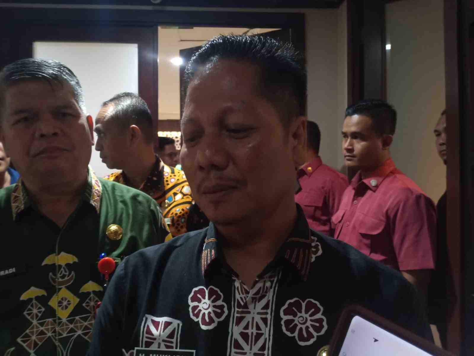 SK Plt Bupati Kuansing Diserahkan, Mukhlisin Jamin Layanan Publik Tetap Normal