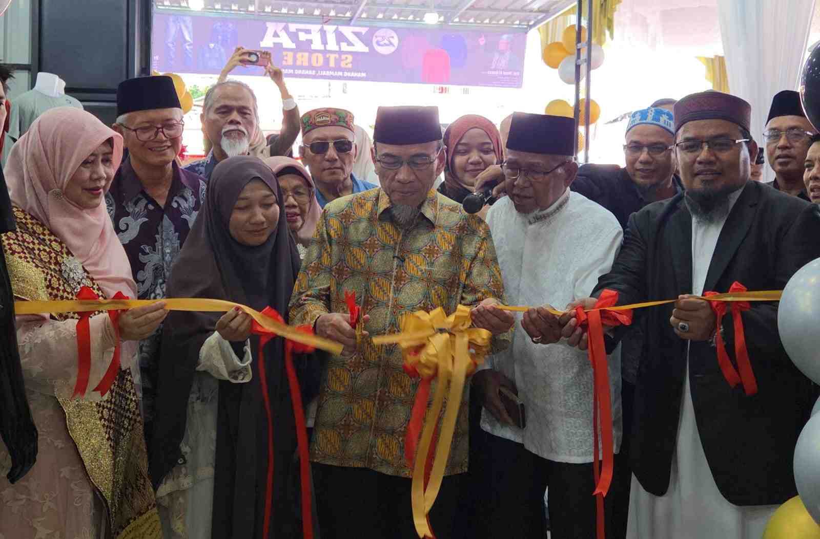 Pemko Padang Perkuat UMKM Naik Kelas, Zifa Store Diharapkan Ciptakan Lapangan Kerja