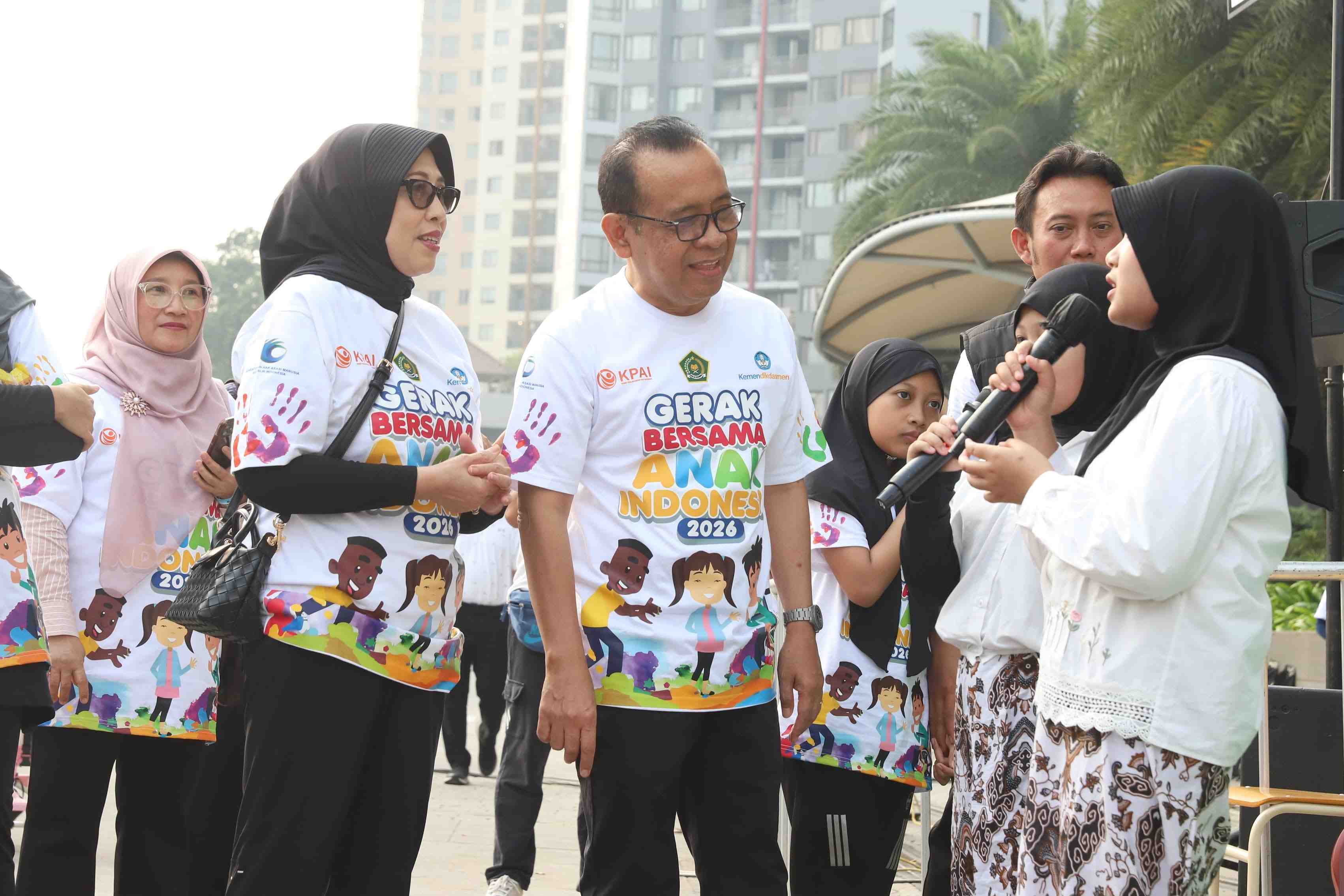Putus Mata Rantai Kekerasan, Menko PMK Dorong Anak-Anak Berani Lapor