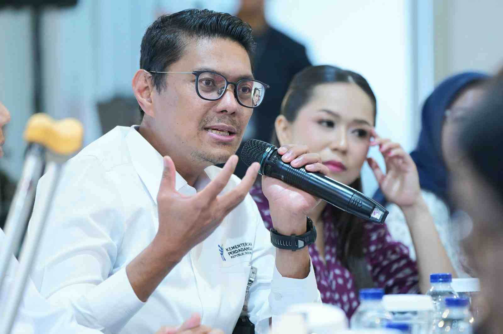 Kemendag Beri Masa Transisi NIB bagi Pedagang Marketplace