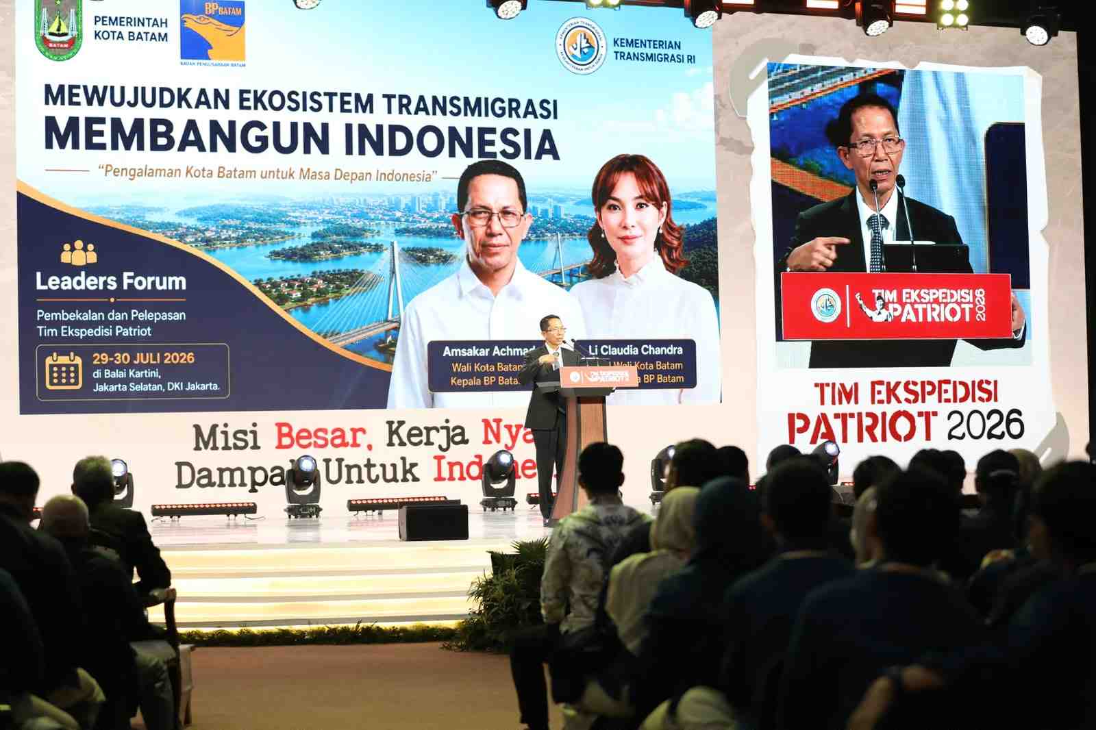 Forum Nasional, Amsakar Tegaskan Transmigrasi jadi Penggerak Pemerataan Pembangunan