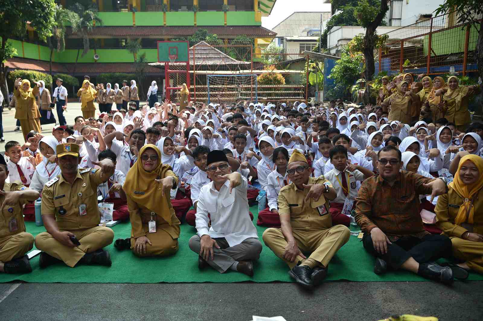 MPLS Ramah di SMPN 57 Jakarta Utamakan Karakter dan Pengalaman Belajar yang Menyenangkan