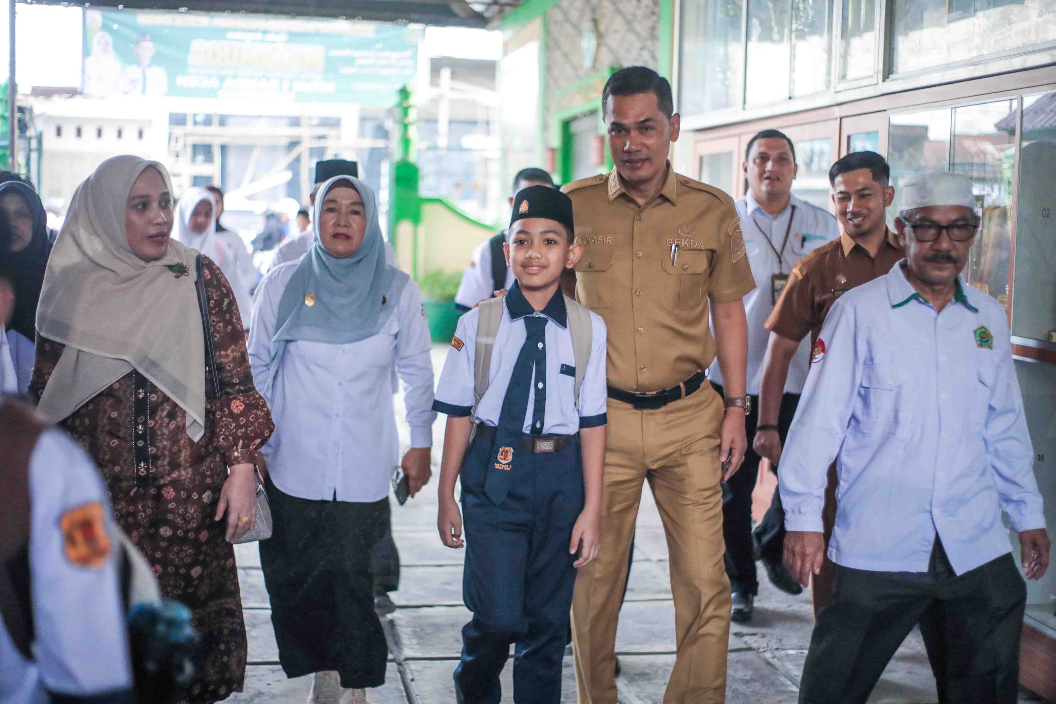 Sekda Aceh: Peran Ayah Penting Bentuk Karakter dan Semangat Belajar Anak