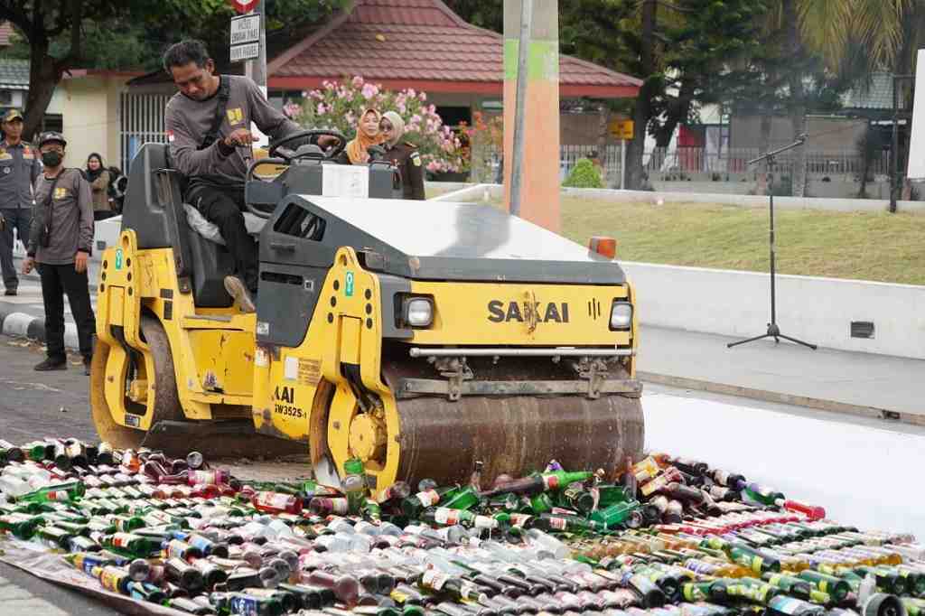 Pemkab Lumajang Pertegas Larangan Izin Perdagangan Minuman Beralkohol
